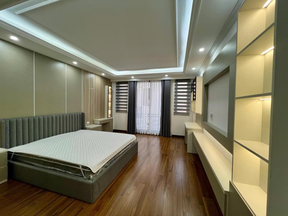 Nhà hẻm 6m, nở hậu, Nguyễn Đình Chiểu, 3.3x10m2, 2 tầng, 7 tỷ