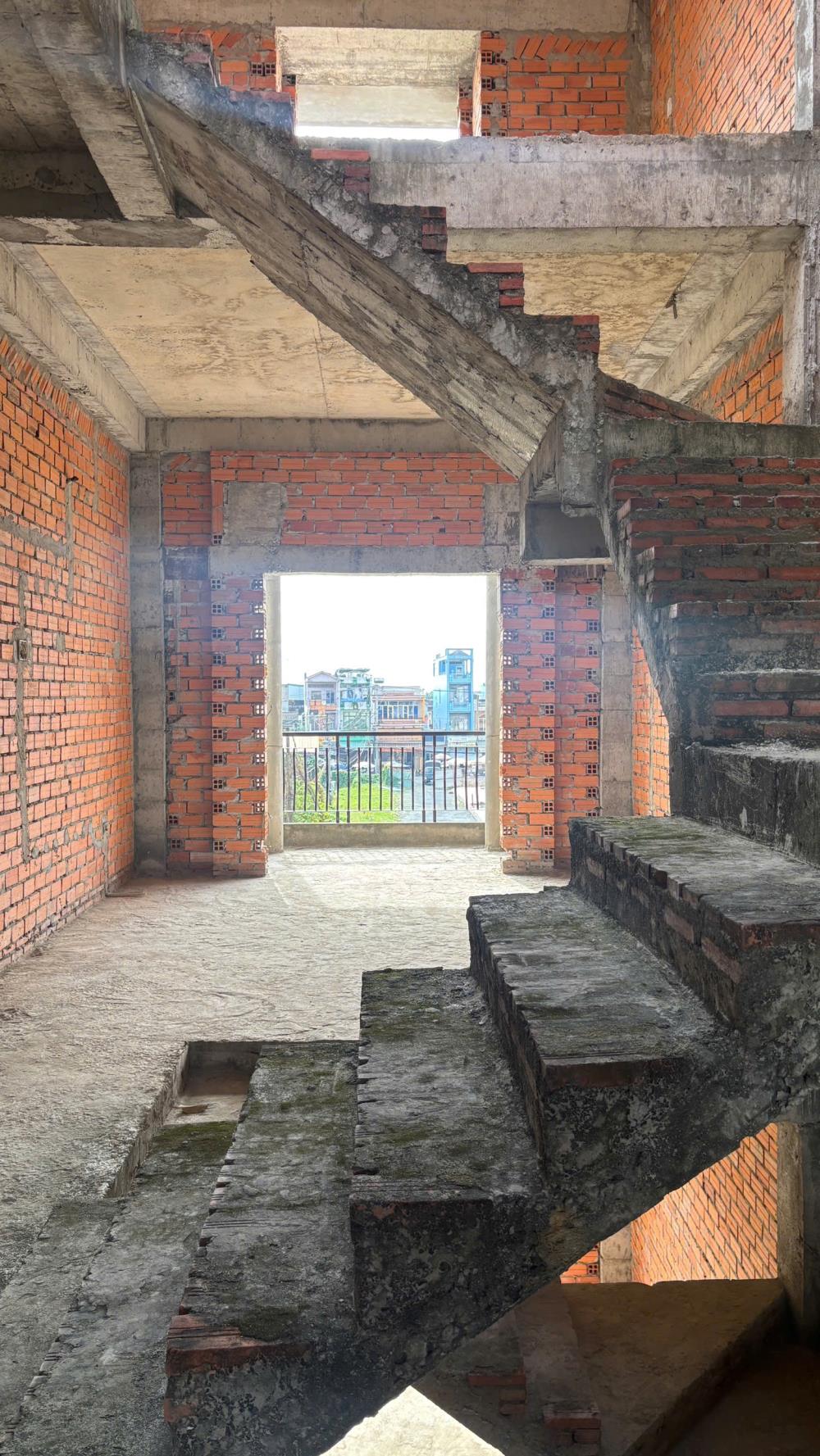 Nhà mặt tiền đối diện chợ mới bình minh