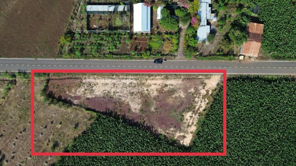 Đất giá rẻ ngay trung tâm đất đỏ giá chỉ 600 triệu sổ sẵn