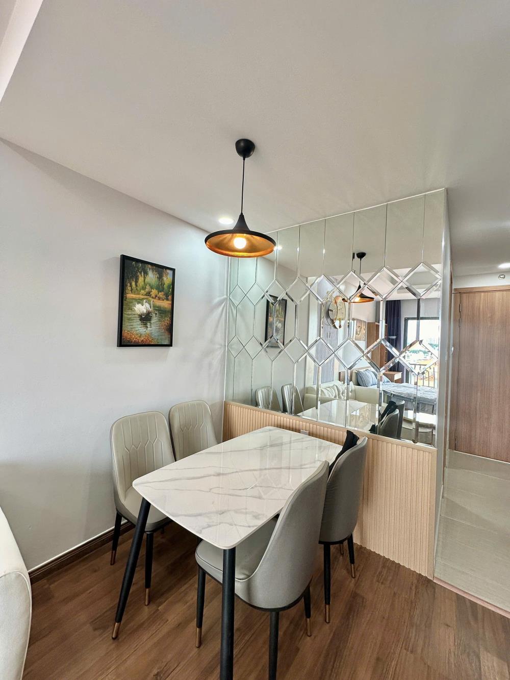 Bán căn hộ chung cư 185m2 Xi Riverview Palace Nguyễn Văn Hưởng Quận 2 view sông