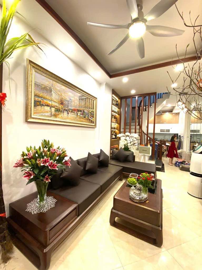 Bán nhà phố hồng mai - 5 tầng mới, đẹp- trung tâm hai bà trưng