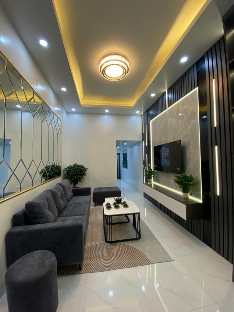 Bán nhà phân lô - cầu giấy - 4 tầng - 50m2, 7,x tỷ