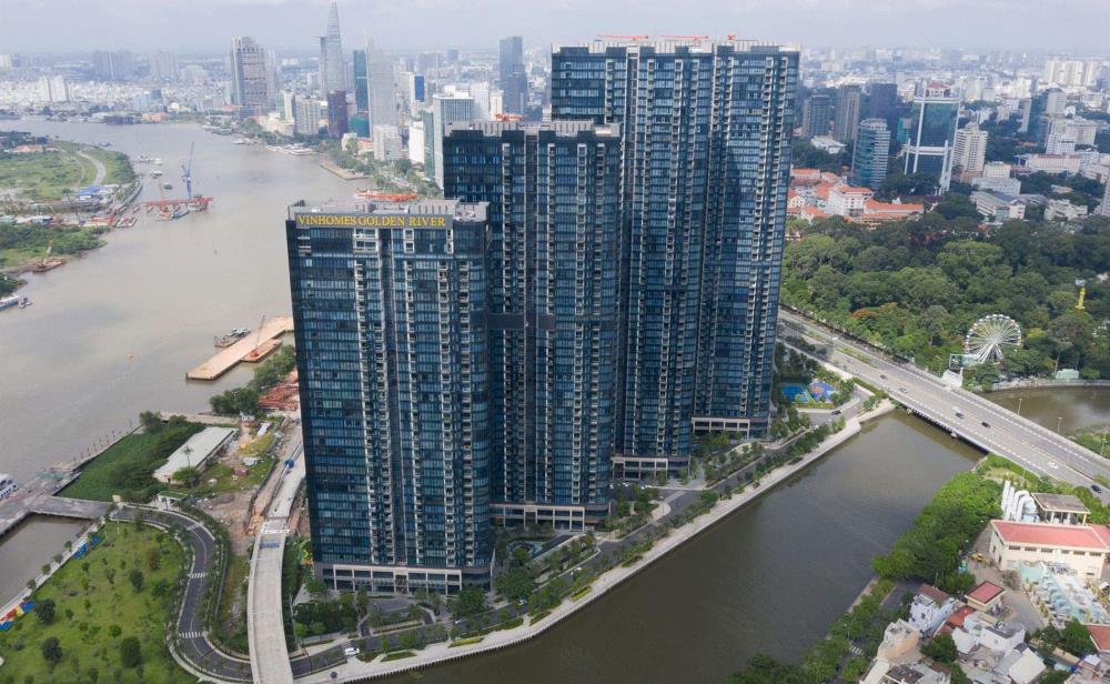 Bán căn hộ chung cao cấp 2 phòng ngủ - vinhomes golden river quận 1, tp.hcm