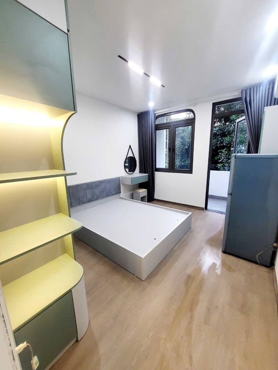 Bán cc mini mới, định công hạ, 43m2,5t,8p khép kín, dòng tiền lớn, ngõ nông