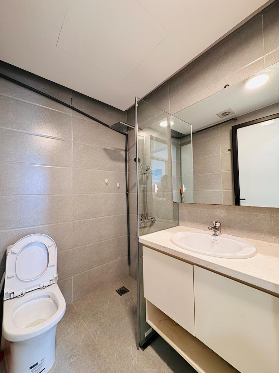 Chung cư eurowindow 27 trần duy hưng 69m 2pn 2w 6.1 tỷ full nội thất xịn