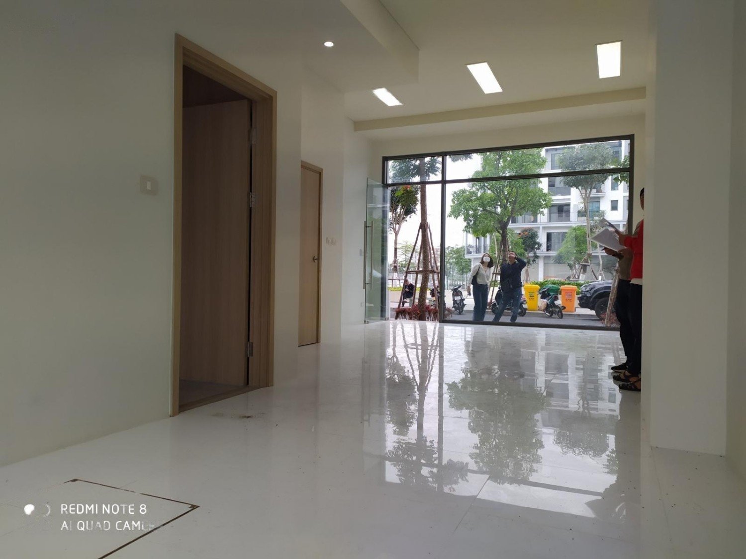 Cho thuê gấp VP 100m2, 130m2 Quận Cầu Giấy, Phố Duy Tân, Phố Dịch Vọng Hậu giá chỉ từ 20tr