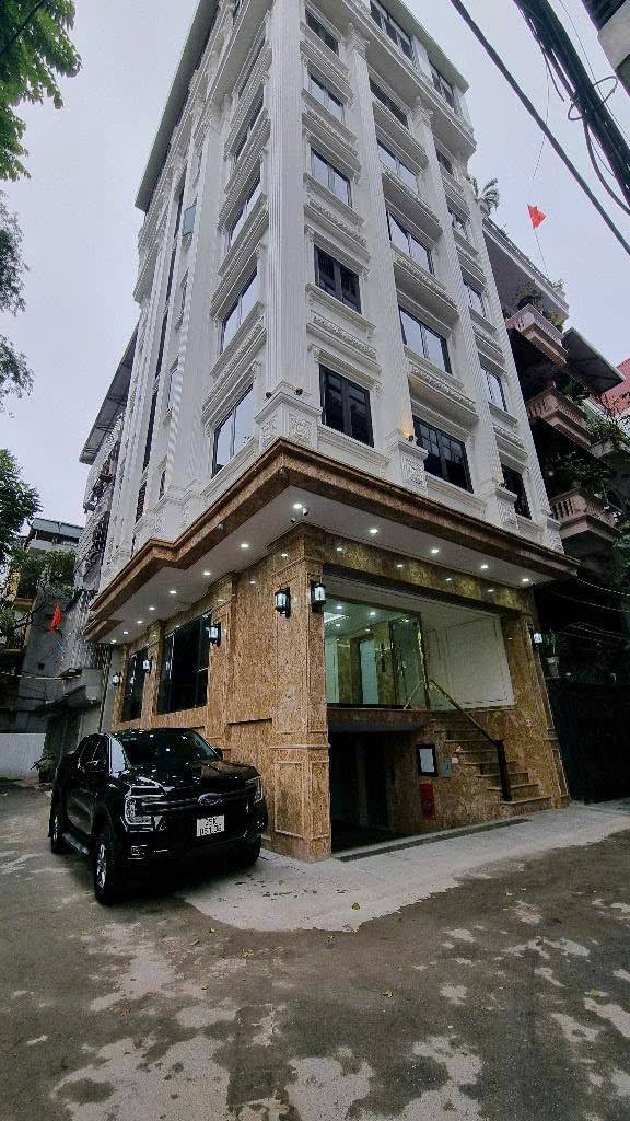 Bán nhà 110m2 9 tầng mặt tiền 6.6m tại Hoàng Quốc Việt Cầu Giấy