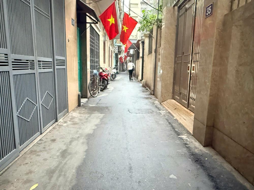 Bán nhà Tư Đình, Long Biên, 45m2, 6 tầng 9.5 tỷ, thang máy, oto, hướng Đông Nam