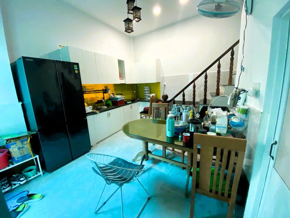 Bán nhà 2 mặt tiền đường 6, linh tây, 56m2, 2 tầng, 5 tỷ, sổ hồng hoàn công