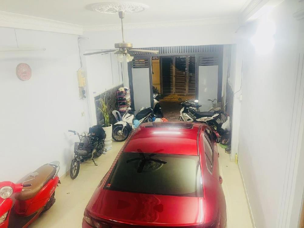 Bán nhà Hoàng Việt p4 Tân Bình 82m2-4 tầng ô tô thông nhỉnh 15 tỷ