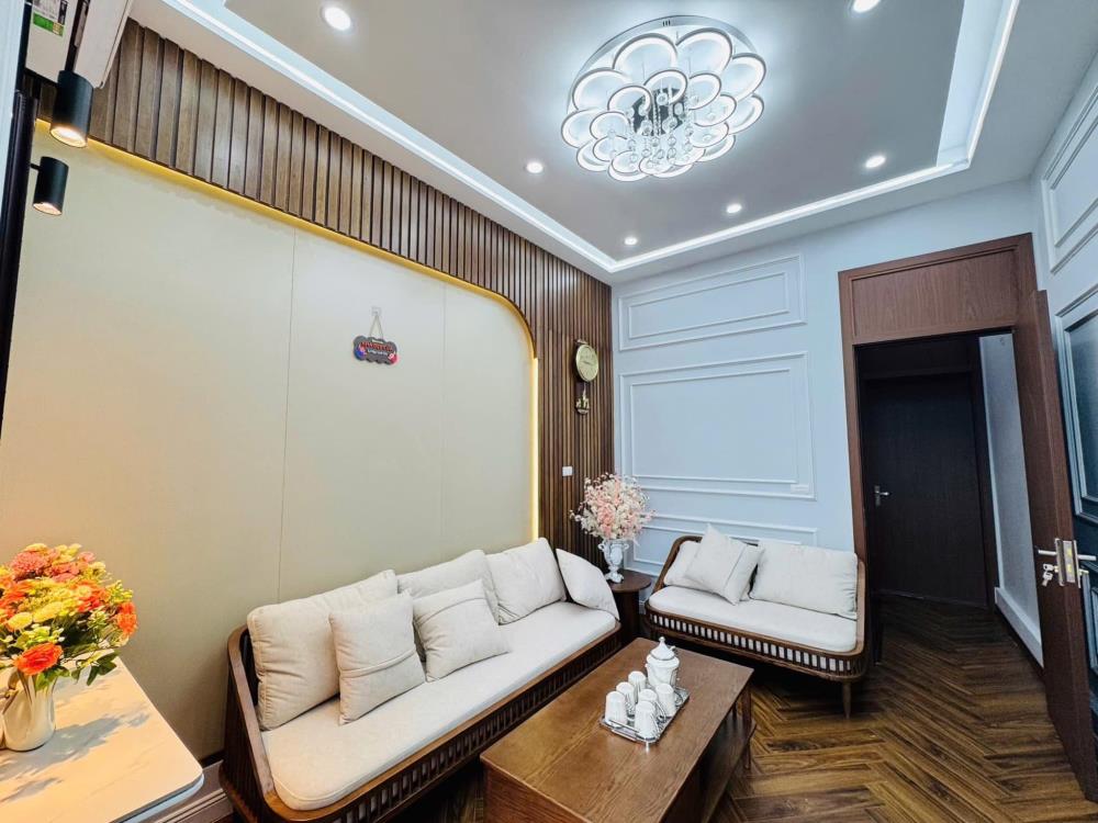 Víp Thái Thịnh Đống Đa,31mx4t,ngõ thông thẳng,gần phố,nhà mới ở ngay