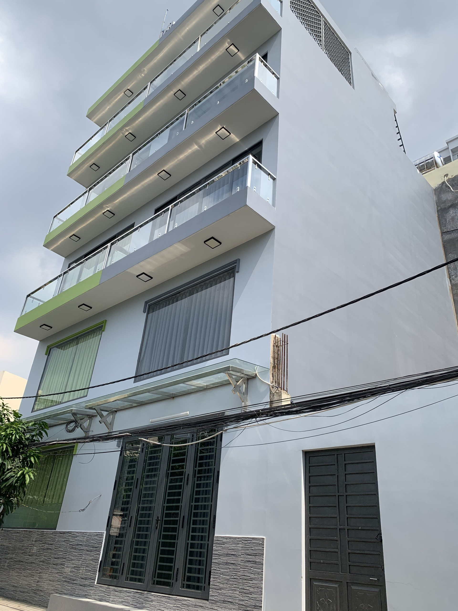 Cho Thuê Nhà 5 Tầng Gần Aeon Bình Tân Giá Thuê 15 Triệu/1 Tháng