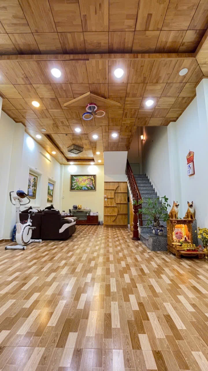 Bán nhà riêng Nguyễn Trung Trực Phường 4 Đà Lạt diện tích 54m2 pháp lý sổ riêng