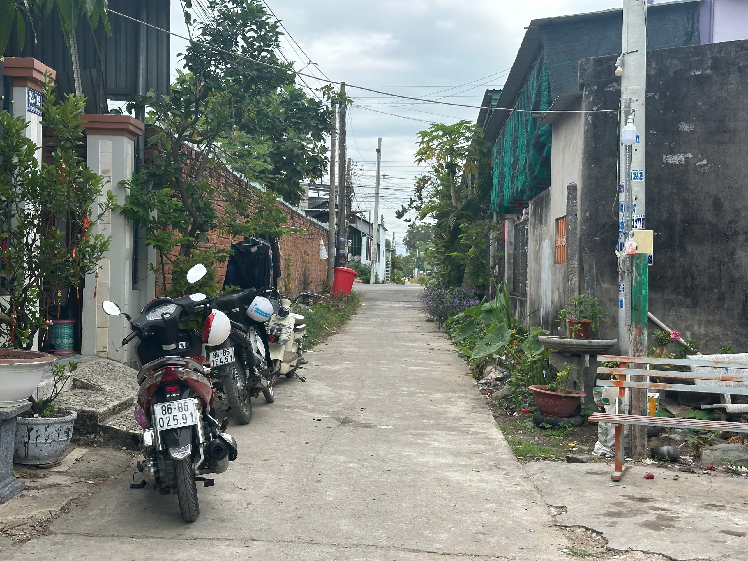 Bán đất nhà riêng hẻm Nguyễn Tri Phương, Tân Bình, LaGi 219,8m2 thổ cư giá 3,5 tỷ