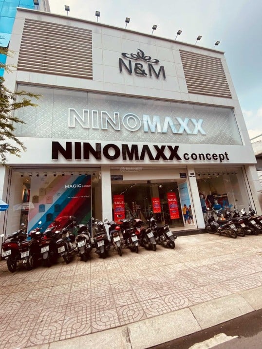 Cho thuê văn phòng tại HT Building Duy Tân Cầu Giấy Hà Nội diện tích 1000m2 giá 256000VNĐ