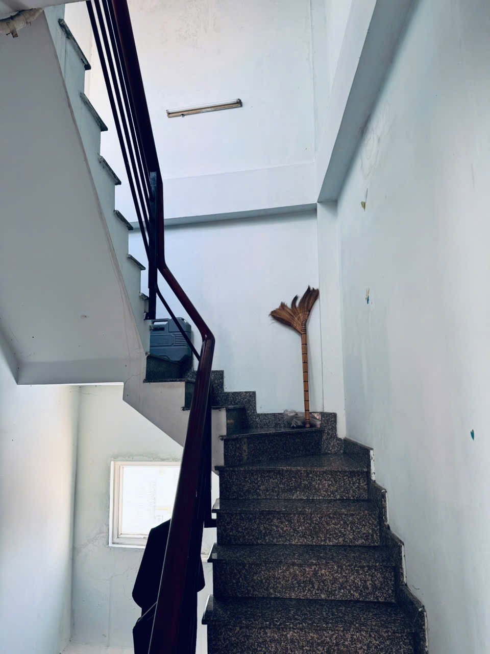 Bán nhà riêng 47m2, 3 tầng, 3 phòng ngủ, nở hậu hút tài lộc tại đường Lý Chính Thắng, Quận 3, giá chỉ 8,95 tỷ