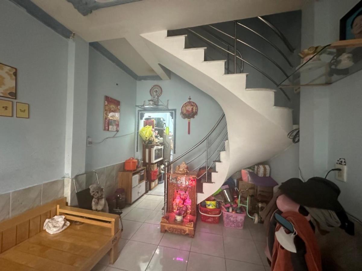 Nhà 2 tầng mt liên khu 2-5 q12, 30m2, 3x10m chỉ 1.x tỷ