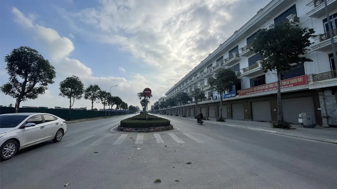Bán biệt thự 298,9m², Khu Dân Cư Đồng An, Dĩ An, Sổ hồng hoàn công, giá 9 tỷ