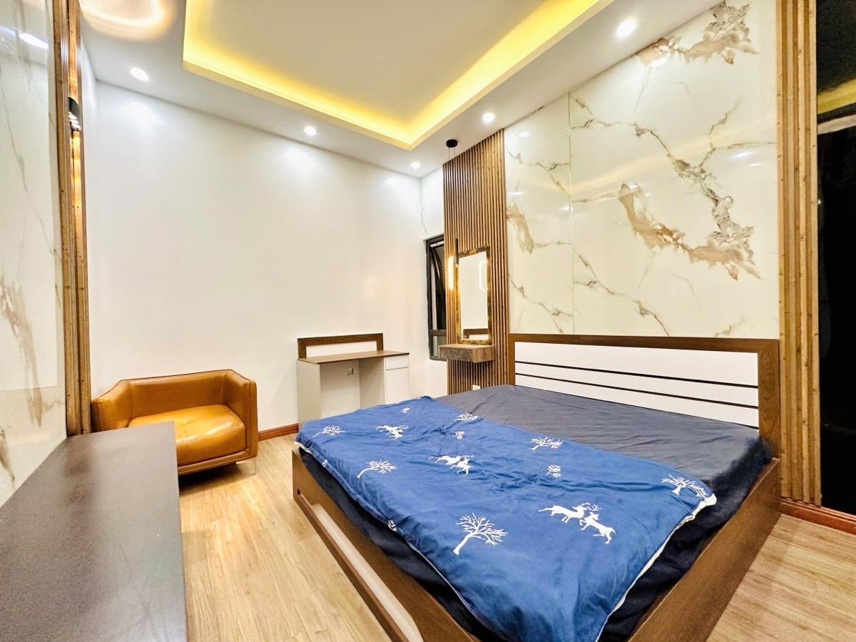 Bán nhà riêng 25m2 tại đường Hai Bà Trưng, Hà Nội, đầy đủ nội thất