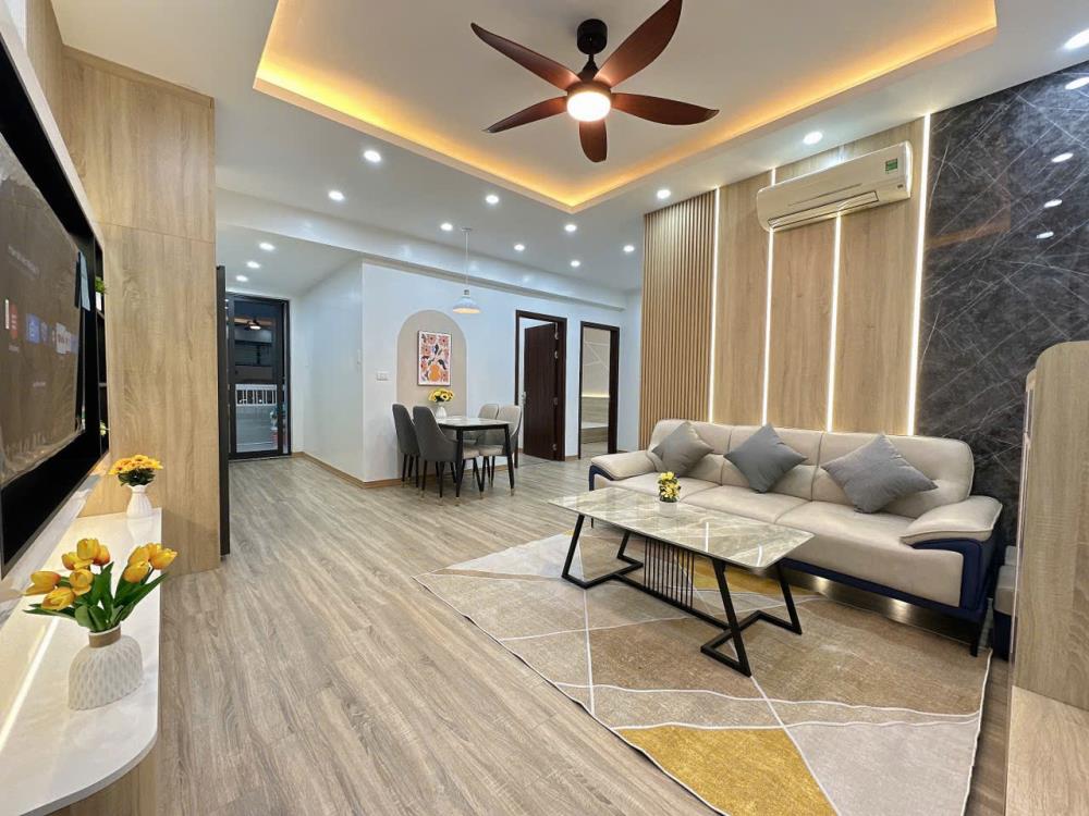 Bán căn hộ 3pn2wc tòa nơ bán đảo Linh Đàm đầy đủ nội thất mới