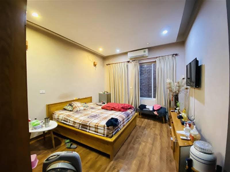 Bán nhà: Xã Đàn -Đống Đa dt:75m2 x 6t x 5.6m.mt