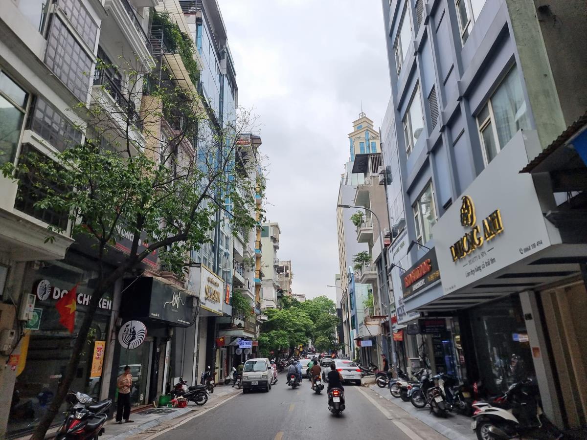 Bán nhà mặt phố vip mai hắc đế, hai bà trưng, phố kinh doanh đỉnh, giá 66 tỷ