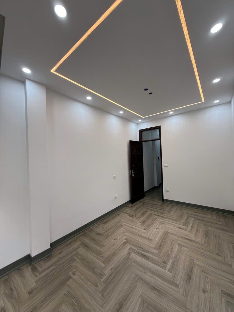 Nhà trung tâm Đống Đa 40m2 x 4 tầng - ngõ thông, thoáng