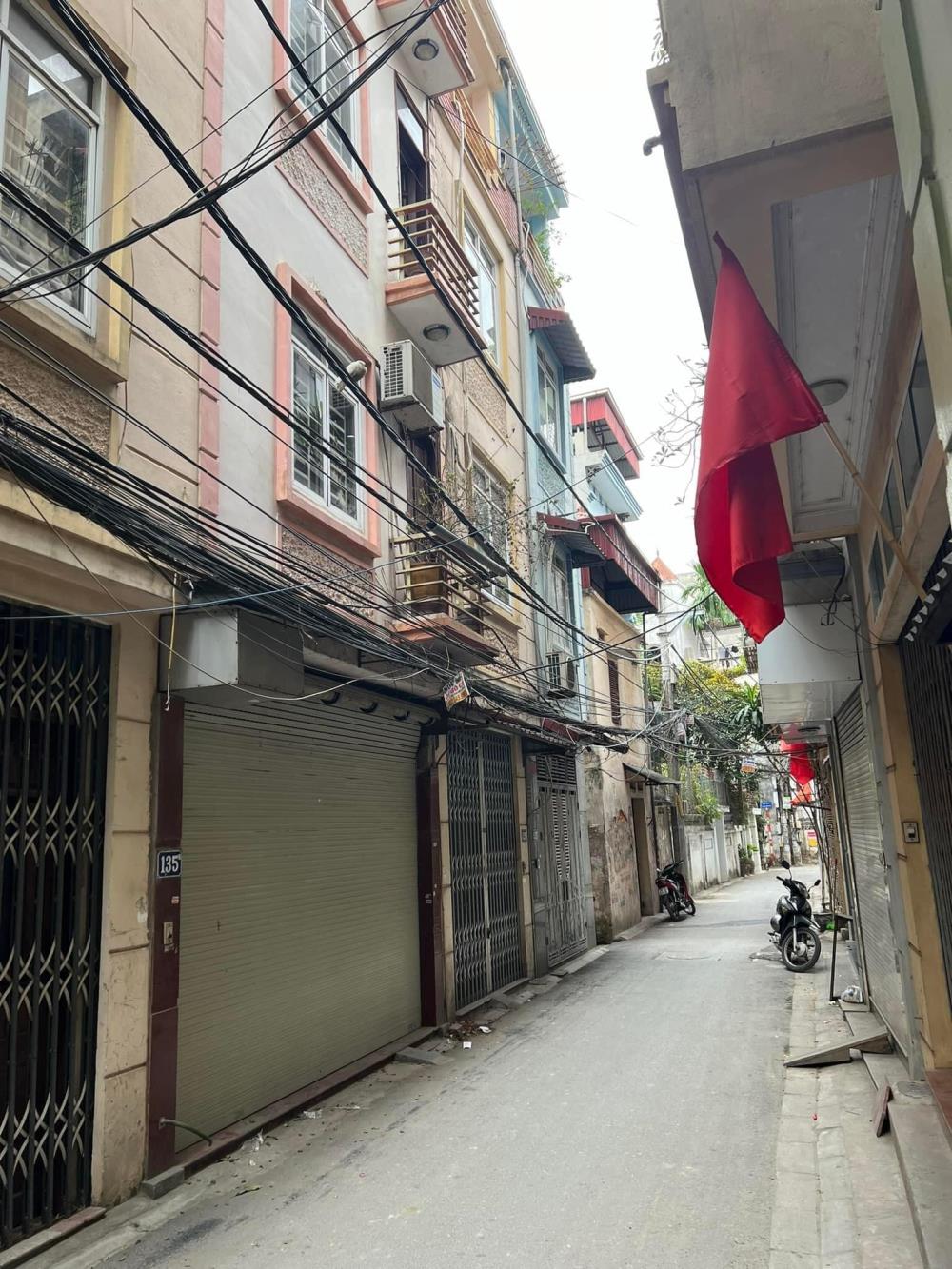 Bán nhà phố Trương Định, Hoàng Mai 41m, 5 tầng, giá: 8.8 tỷ
