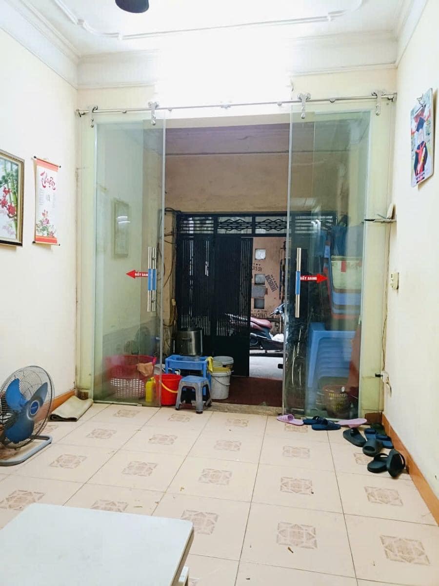 Bán nhà phố Trần Đại Nghĩa, Hai Bà Trưng 48m, 4 tầng. giá: 15.5 tỷ