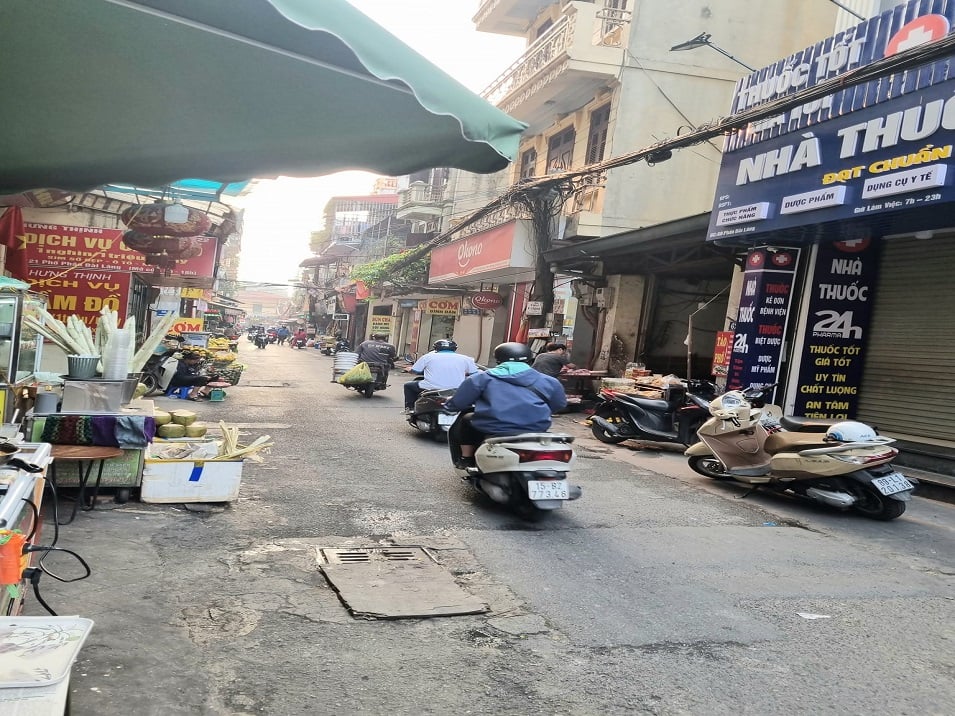 Bán nhà riêng 9m x 22m hẻm 12m đường Lê Văn Sỹ, Quận 3, giá 41 tỷ thương lượng