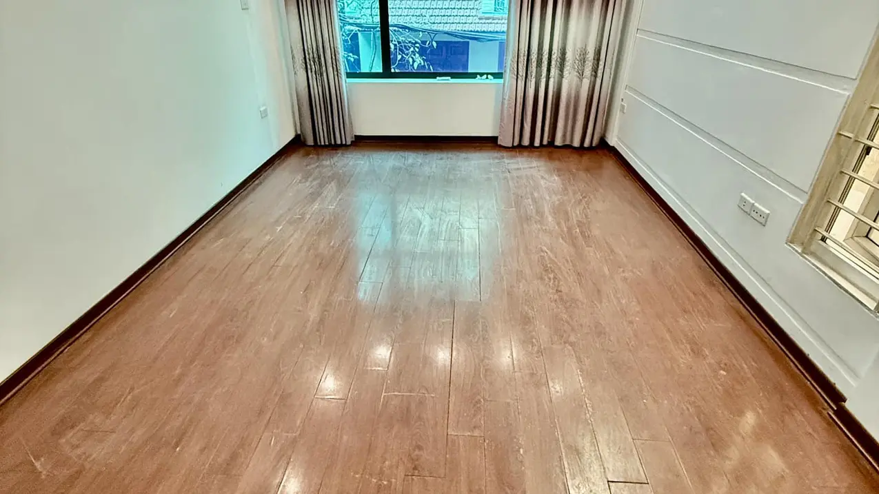 8,3 tỷ ngõ 421 Xuân Đỉnh diện tích 31m2 6 tầng mặt tiền 4m