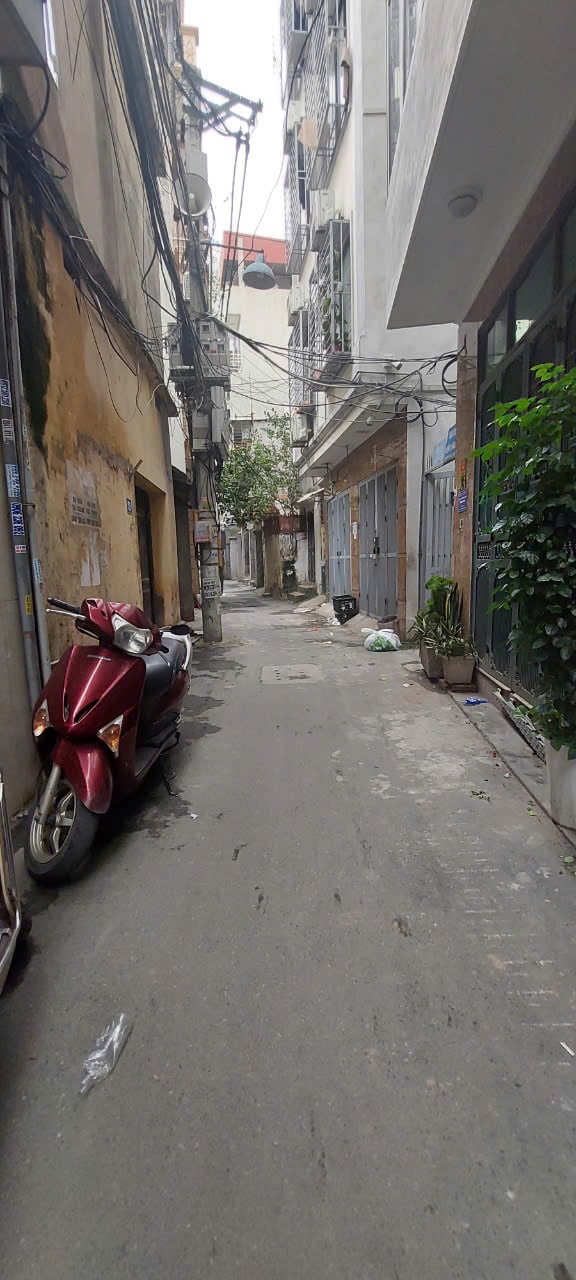 Bán nhà riêng 45m2 đường Hoàng Như Tiếp, quận Long Biên, ô tô vào nhà, kinh doanh đỉnh