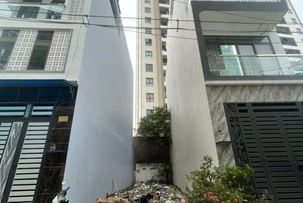 Bán nền đất 64m2 hẻm Hậu Giang quận 6 gần trung tâm tiện ích giá 4,8 tỷ