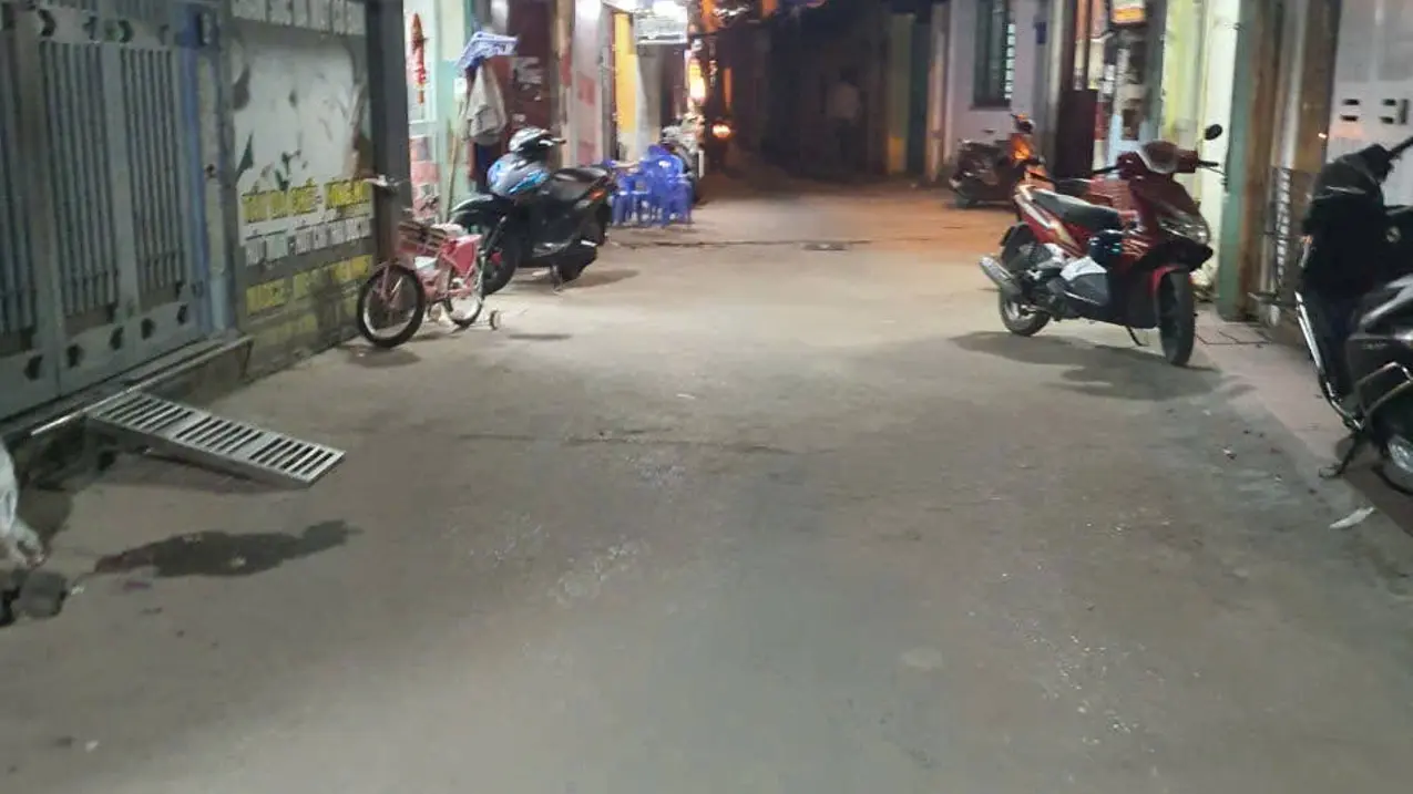Bán nhà trung tâm Hoàng Mai. Diện tích 56m2, mặt tiền 5m, giá hơn 8 tỷ