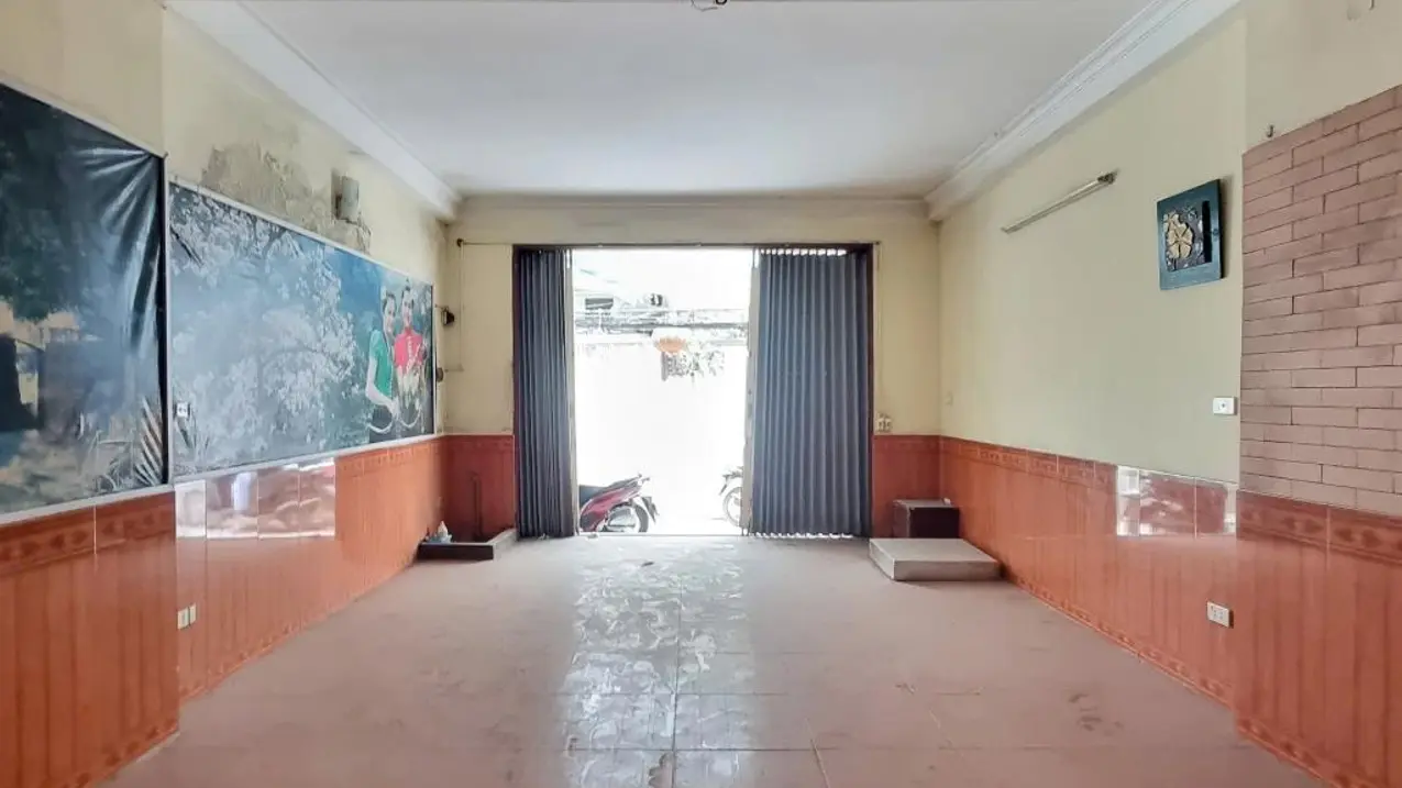 Bán 90M định công tặng nhà 50M ra phố ngõ thông thẳng hoàng mai