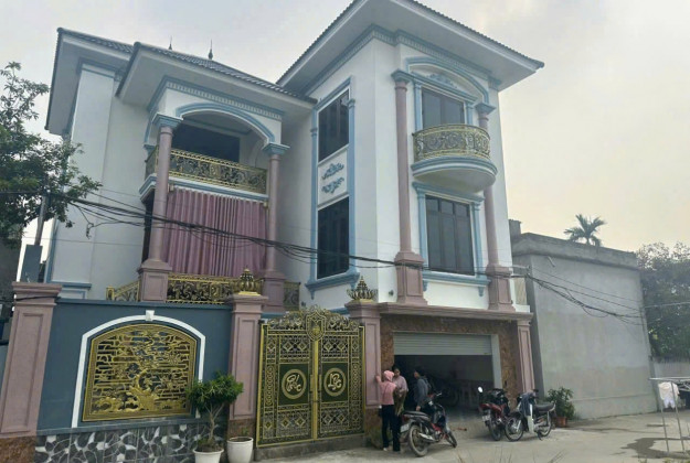 Bán gấp nhà liền kề KĐT Linh Đàm, phân lô vỉa hè, thang máy ô tô chạy vòng quanh nhà giá hơn 16 tỷ