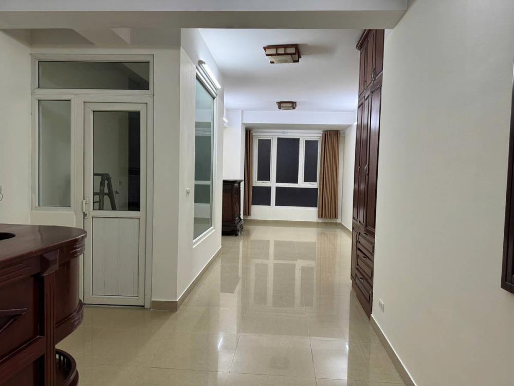 Bán căn hộ chung cư 70m2 tại 431 Tân Mai, Hoàng Mai, Hà Nội, đầy đủ nội thất