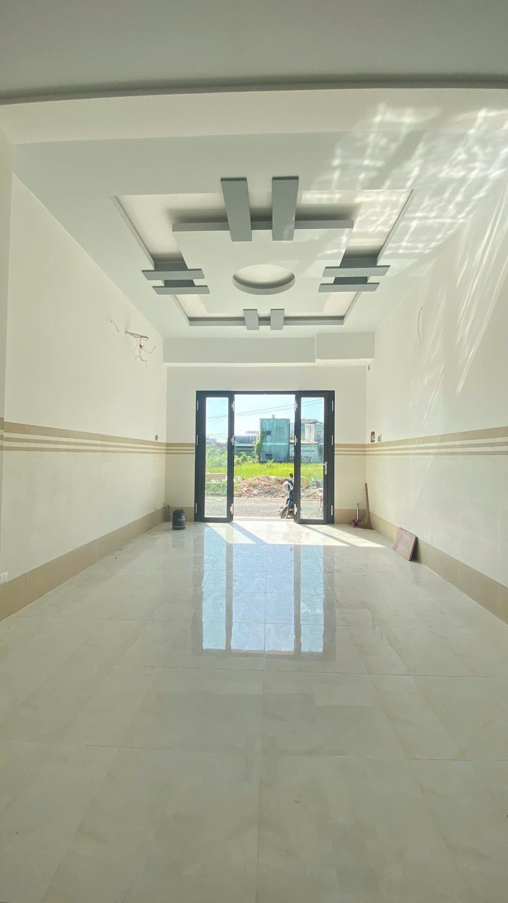 Bán nhà phố thương mại 1 trệt 3 lầu 81 m2 đường số 2 phường Cái Vồn thị xã Bình Minh
