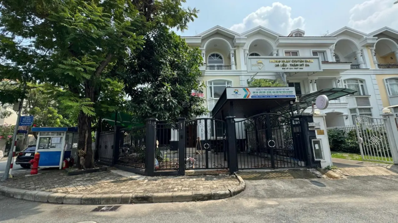 Bán biệt thự Mỹ Phú 3 Phú Mỹ Hưng căn góc đường lớn