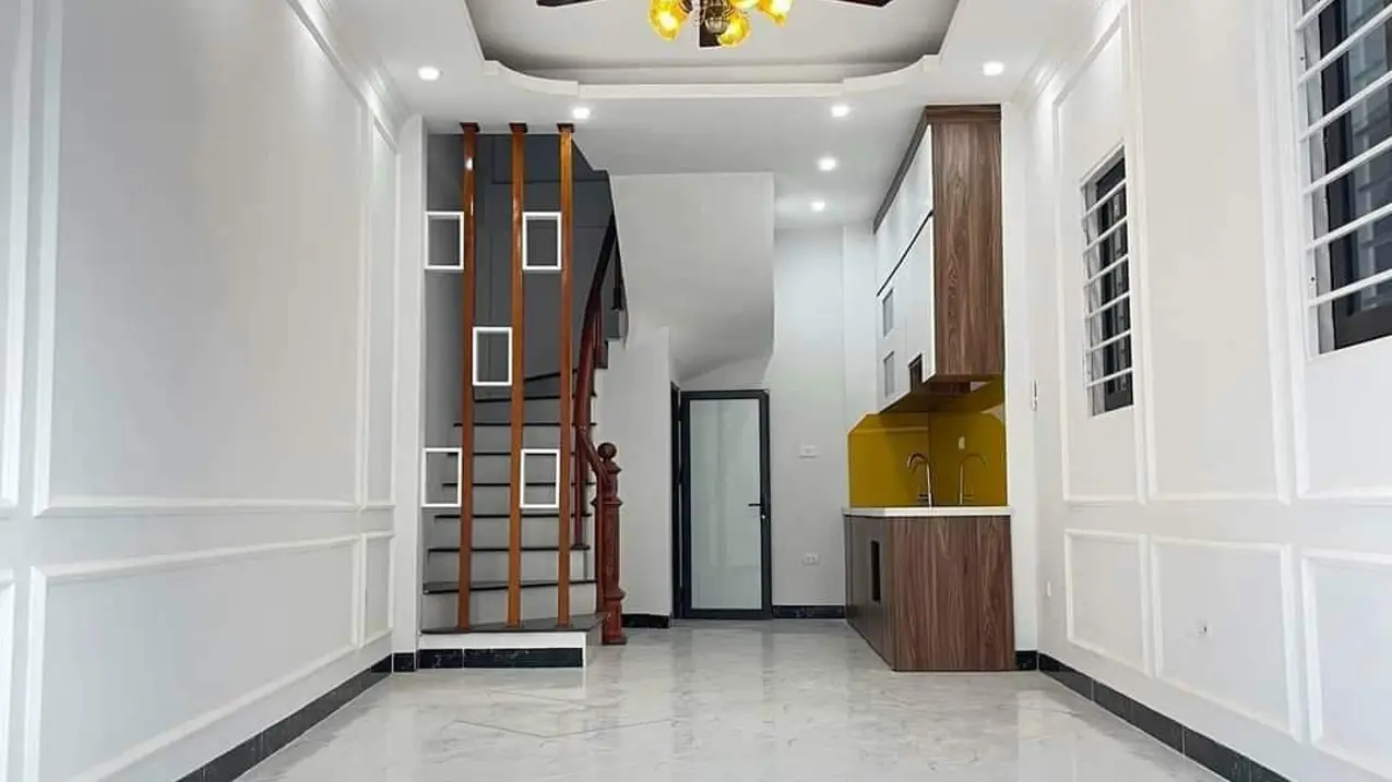 Bán nhà riêng 35m2 Đường Di Trạch, Hoài Đức, Hà Nội Ô tô đỗ cổng, 5 tầng