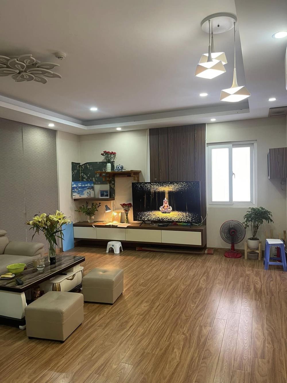Bán căn hộ chung cư 98m2 KĐT Ngoại Giao Đoàn, quận Bắc Từ Liêm, 3 phòng ngủ