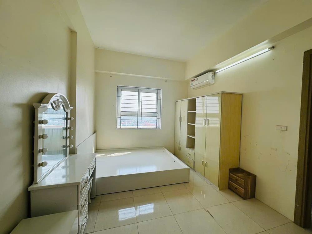 Bán căn hộ chung cư 80m2 đường Nguyễn Văn Linh, Bình Chánh, Hồ Chí Minh