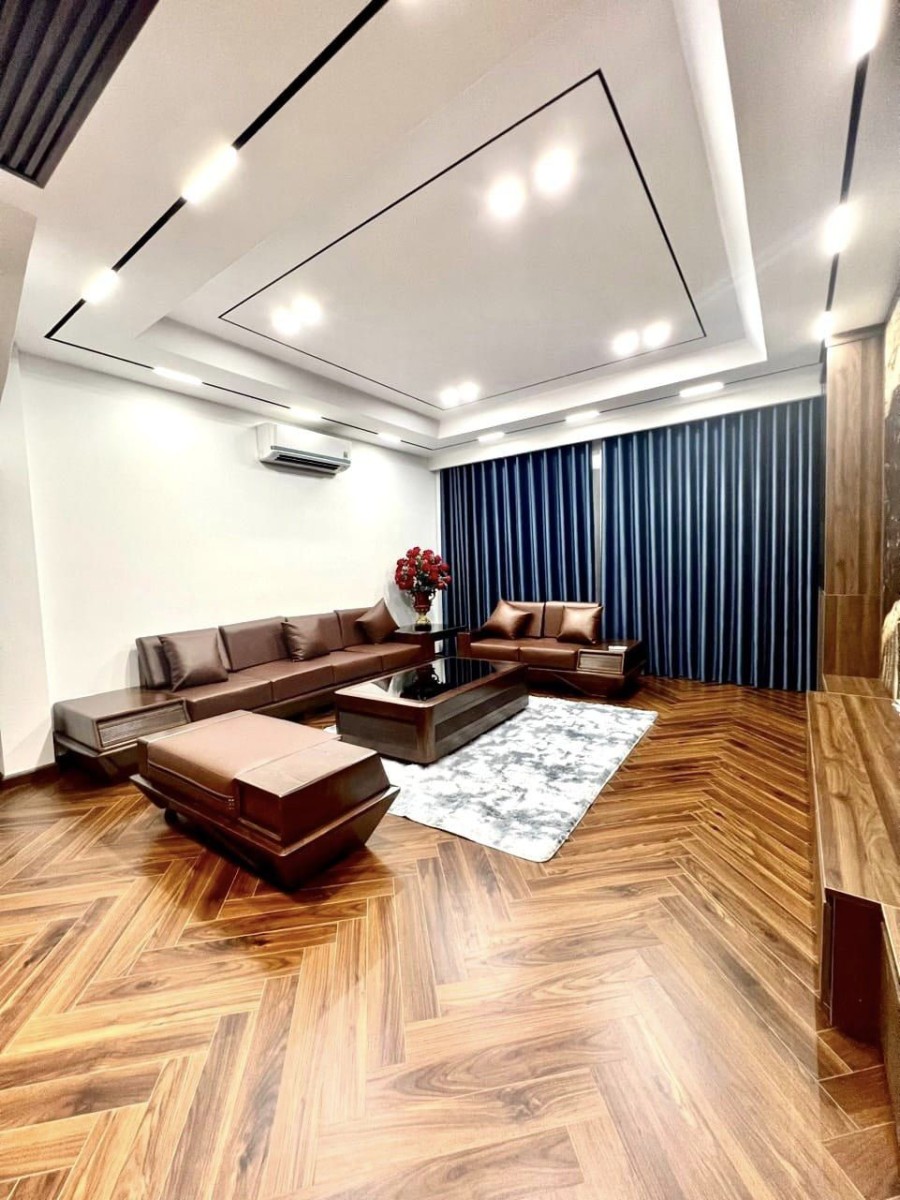 Bán nhà riêng 4x23 đường Lê Lai, phường 12, Tân Bình, nhà nở hậu tài lộc