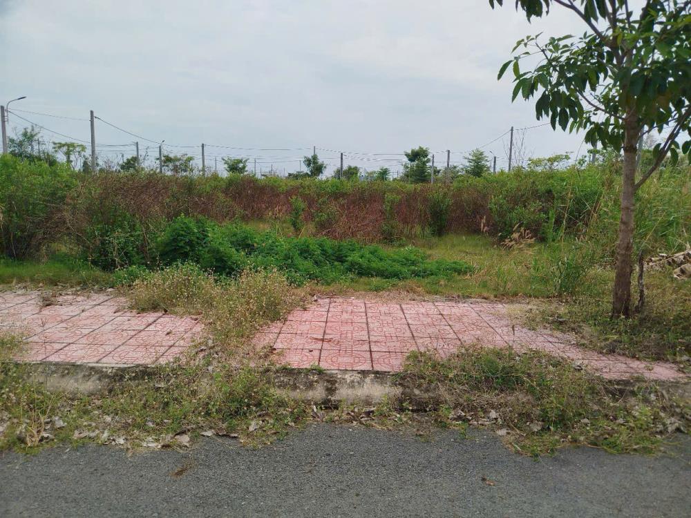 Đất nền giá ngộp cần bán gấp 64m2 kdc tân lân residence xả 670tr