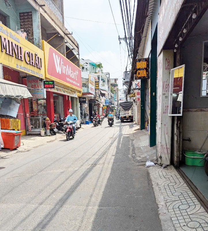 Nhà mặt tiền 3 tầng, Bành Văn Trân, Tân Bình, 6.6x16m, 95m2, chỉ 17.9 tỷ tl