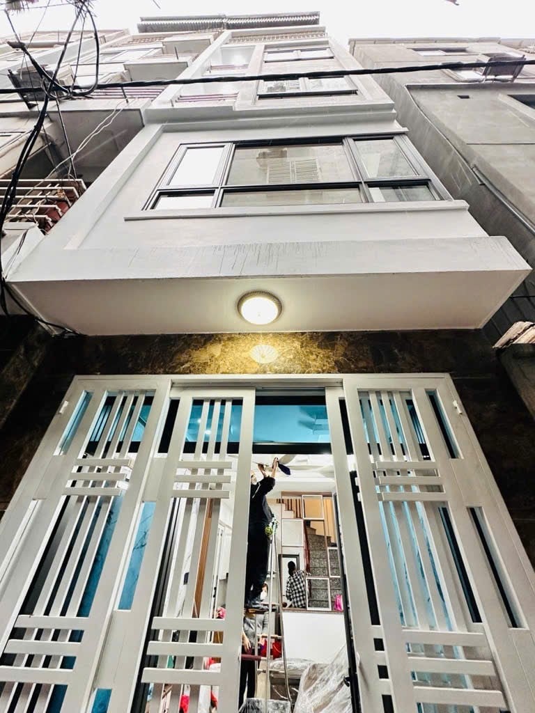 Nhà tốt Xuân Đỉnh - ô tô con lùi cửa - 20m ra mặt phố  - nội thất long lanh