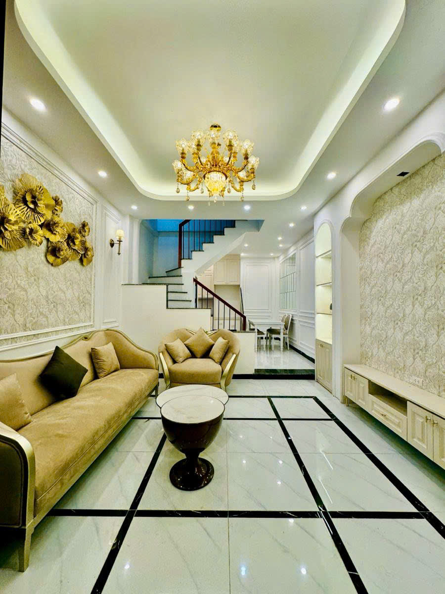 Bán nhà phố quan nhân 37m2 hàng xóm royal city - thiết kế đep tặng full nội thất