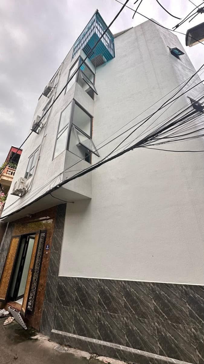 Bán nhà riêng 33m2 tại Minh Khai, Quận Hai Bà Trưng, giá 5,75 tỷ