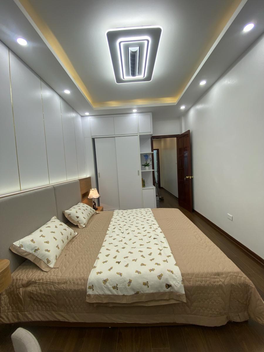 Cần bán gấp Nhà Trương Định - 10m ra phố - ngõ ba gác - giá nhỉnh 7 tỷ