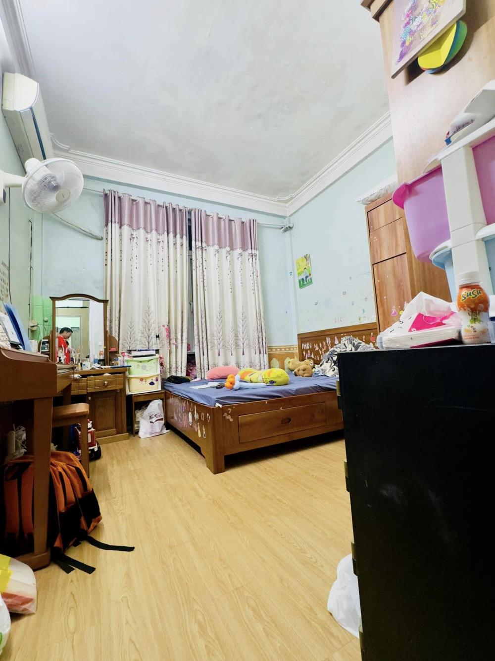 Bán nhà kim giang 34m2 4t 4n sát kđt đại kim ngõ nông thông tứ phía giá đ